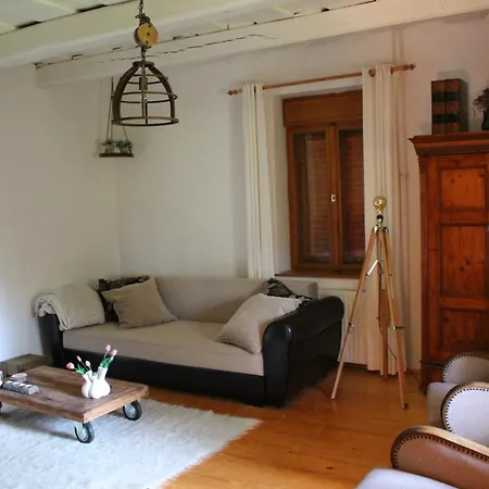 Marika Nyaralo Ferienhaus *